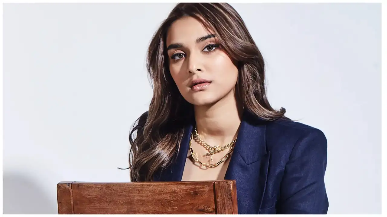 Саи Манджрекар