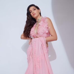 Нора Фатехи