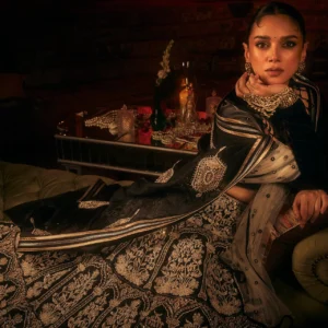 Адити Рао Хайдари