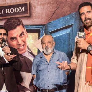 Акшай Кумар, Аршад Варси и Саурабх Шукла