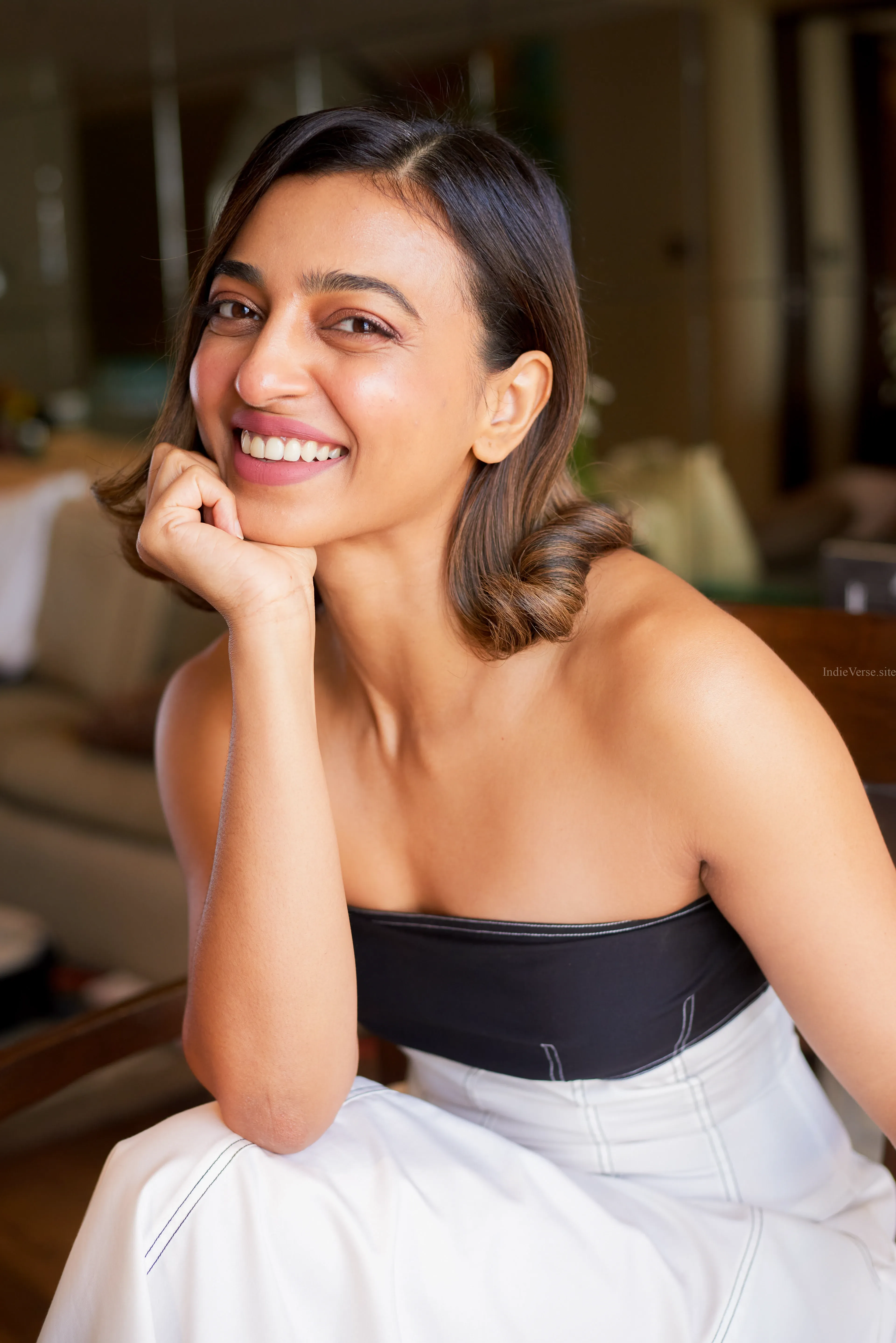 Радхика Апте