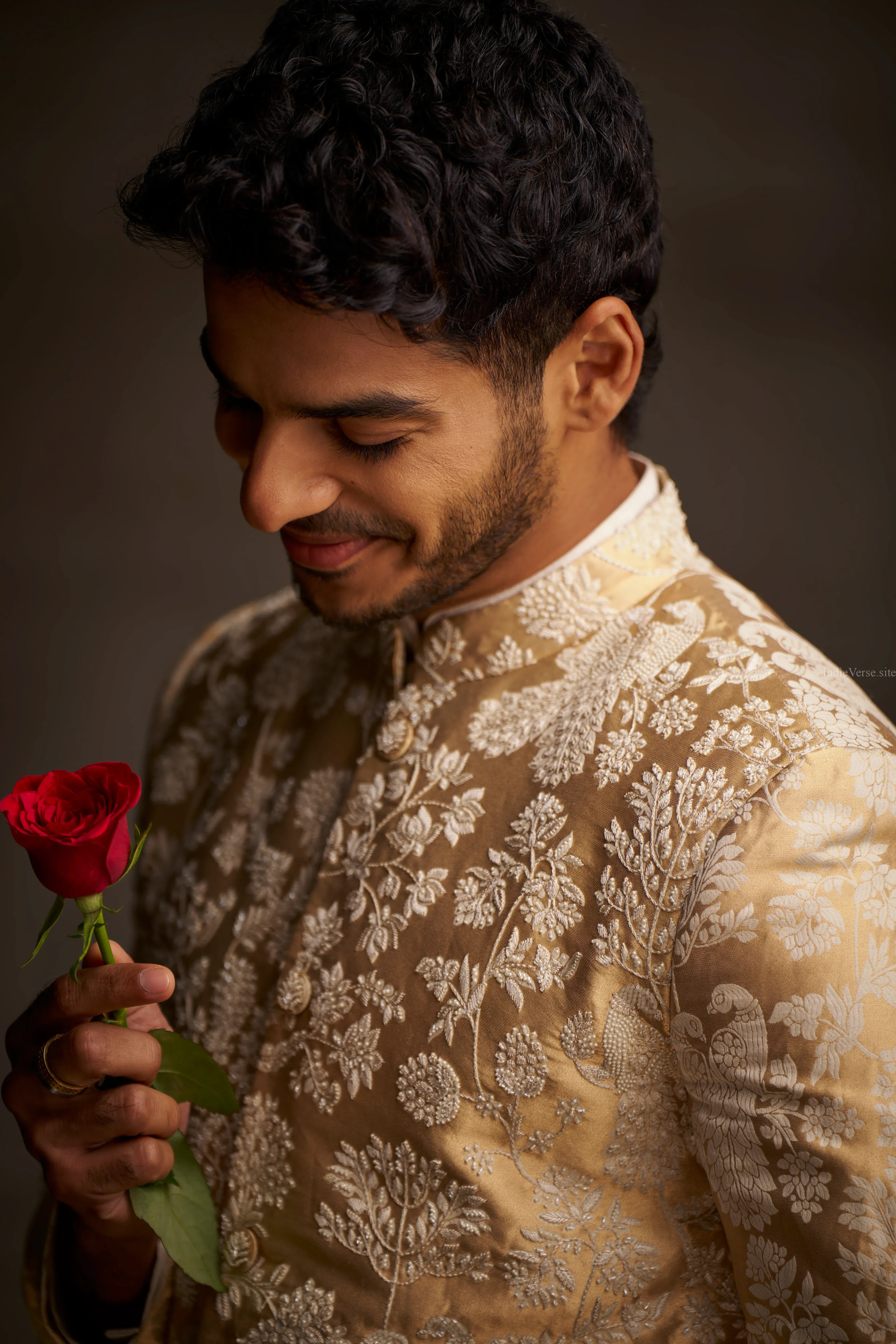 Ишан Кхаттер