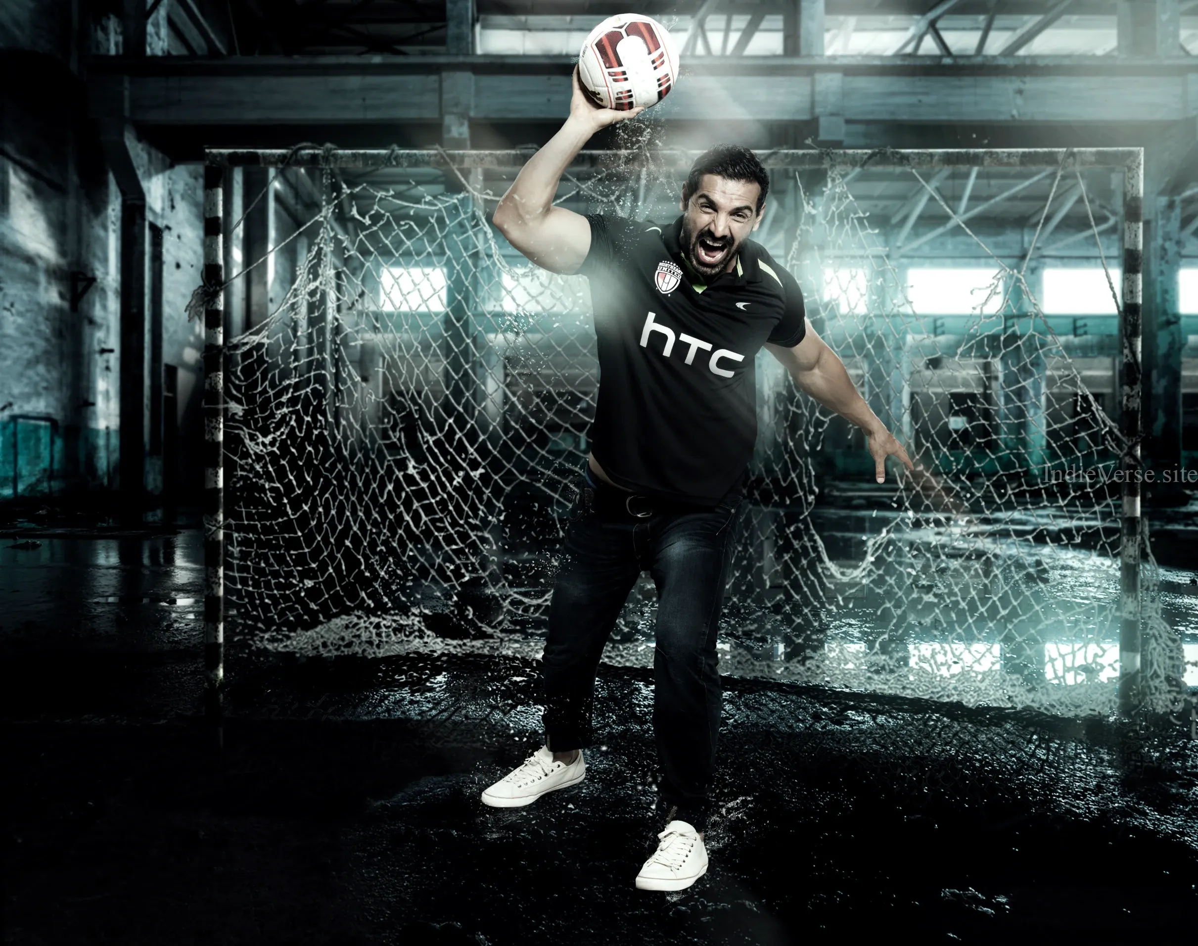 Джон Абрахам