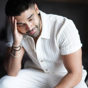 Дхрув Викрам