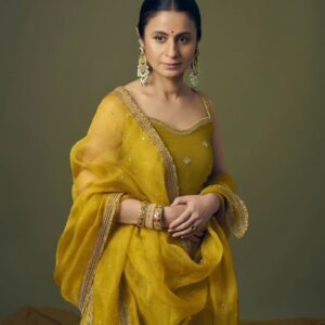 Расика Дугал