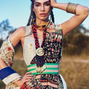 Крити Санон