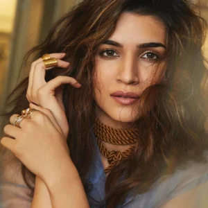 Крити Санон