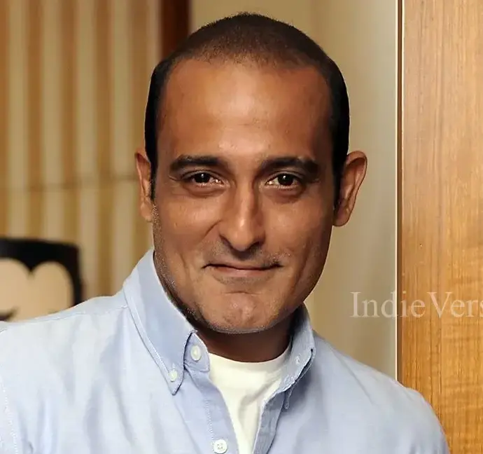 Акшай Кханна