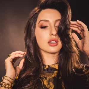 Нора Фатехи