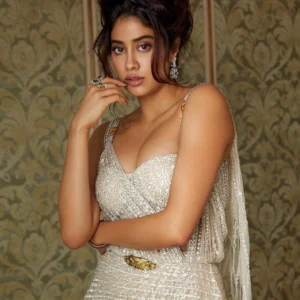 Джанви Капур