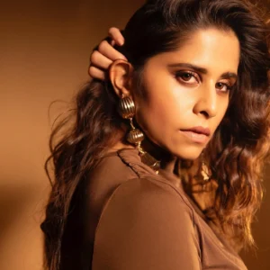 Саи Тамханкар