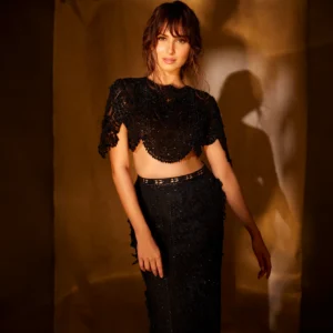 Тара Сутария