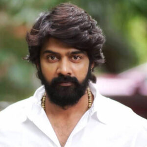 Навин Чандра