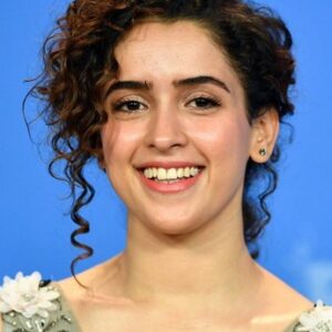 Санья Малхотра