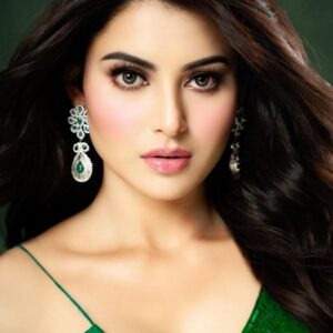 Урваши Раутела