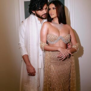 Вир Пахария и Тара Сутария