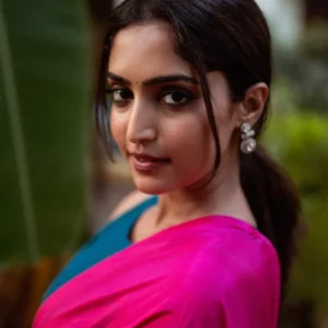 Реба Моника Джон