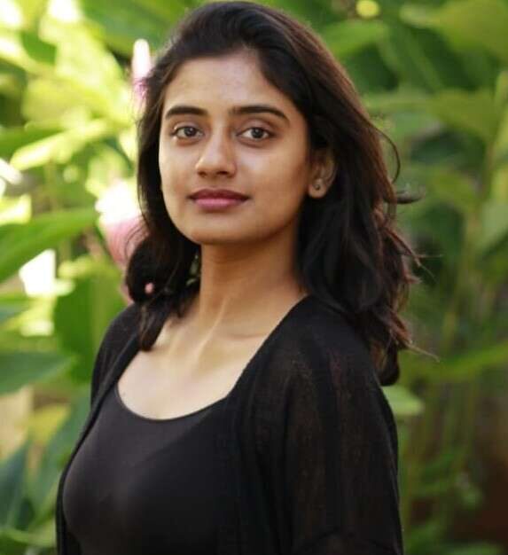 Сушмита Бхат