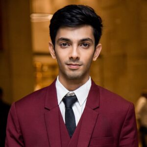 Анирудх Равичандер