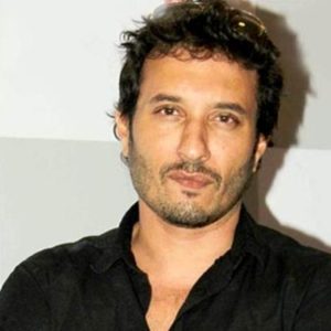 Хоми Адажания