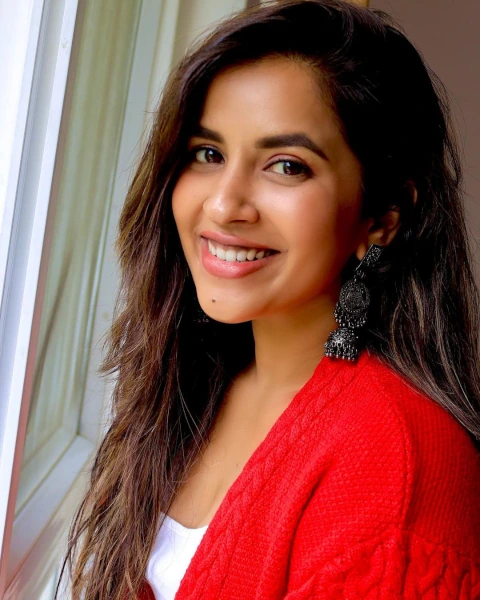 Комали Прасад