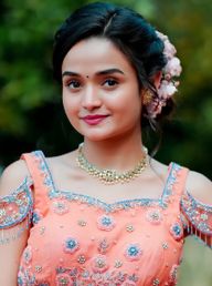 Минакши Ануп