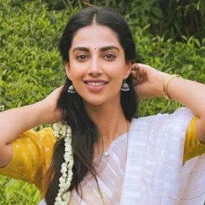 Минакши Чаудхари