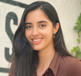 Симрат Каур