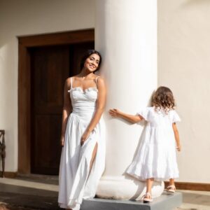 Шрия Саран с дочерью