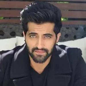 Акшай Оберой