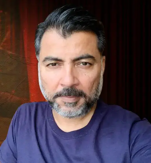 Даниш Хусейн