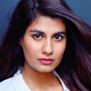 Шрея Дханвантари