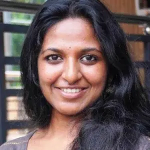 Дханья Ананья