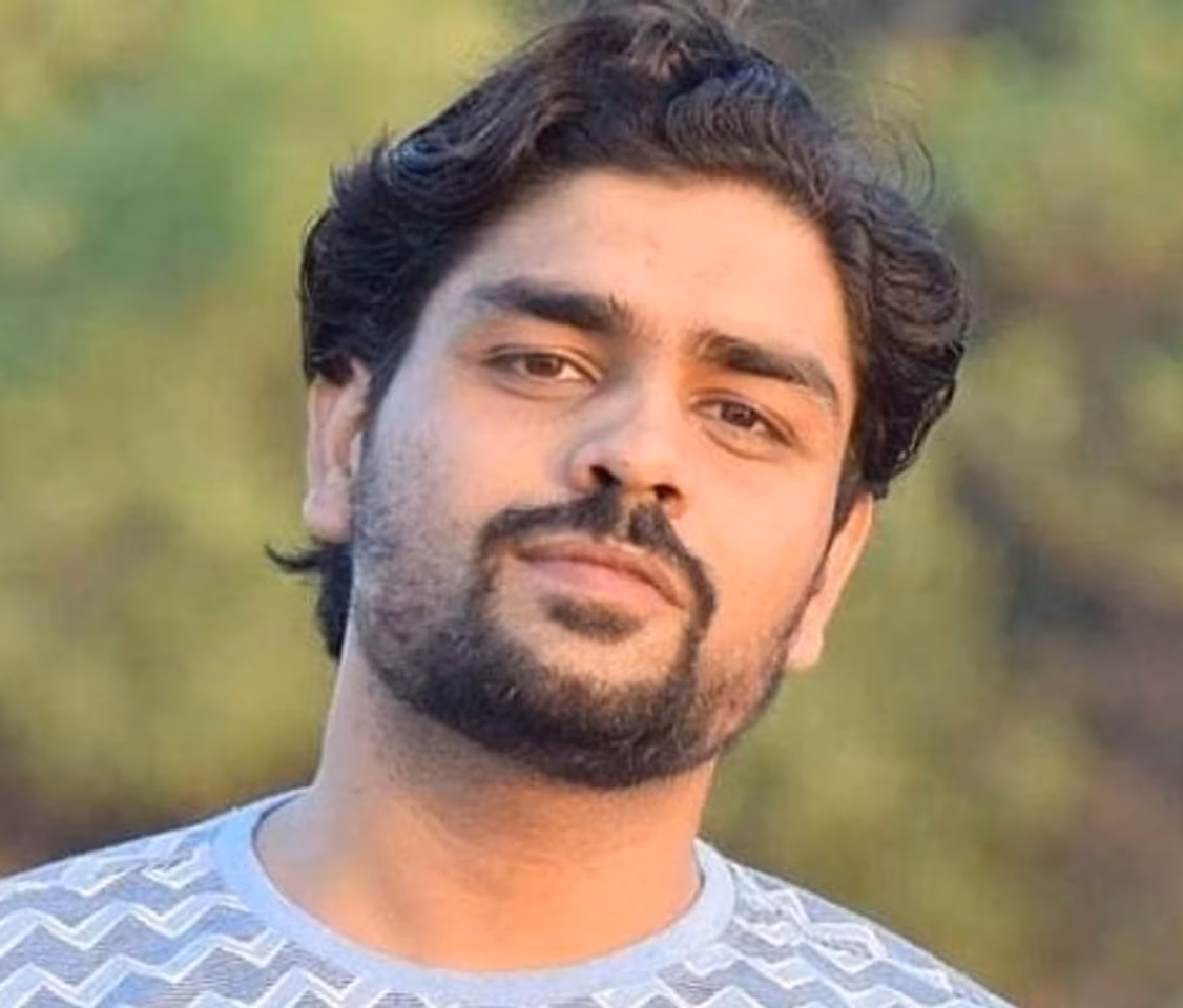 Девас Дикшит