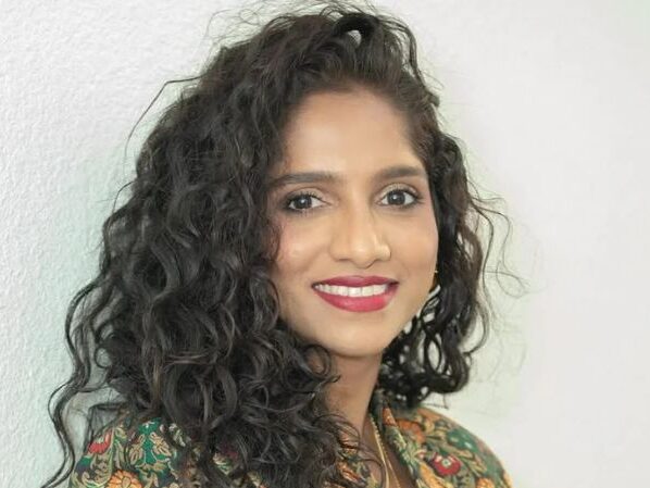 Джеми Левер