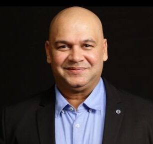 Суреш Менон