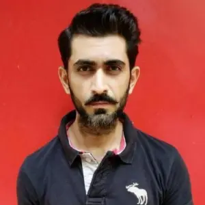 Приянк Татария