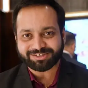 Адитья Сухас Джамбхале