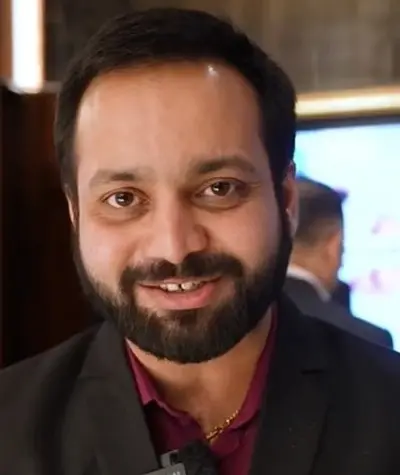 Адитья Сухас Джамбхале