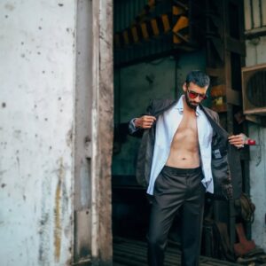 Авинаш Тивари