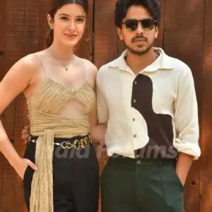 Адарш и Шаная продвигают Tu Yaa Main