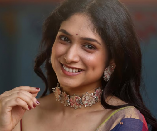 Приядаршани Индалкар