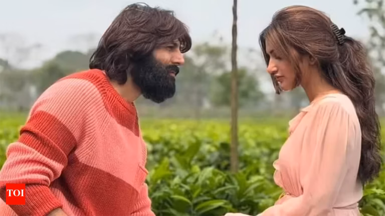 Картик Аарьян