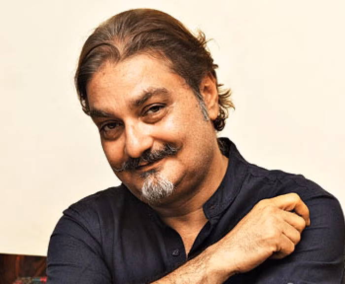 Винай Патхак